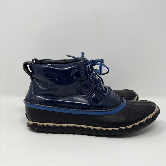 Sorel Out N About Boots Rain Navy - Picture 1 of 10